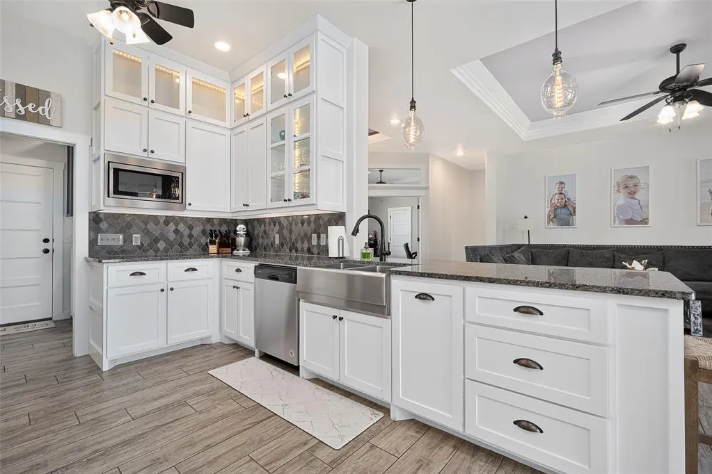 Photo 12 — 440 Megan Lane, Blanchard, OK 73010