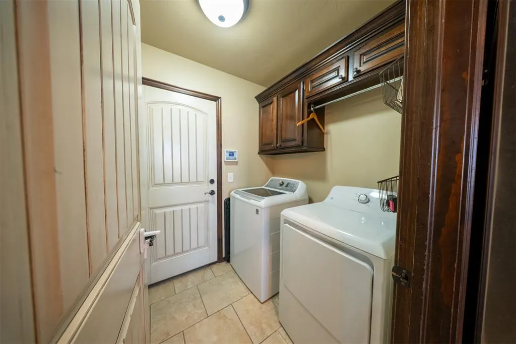 Photo 12 — 1920 Evans Court, Moore, OK 73160