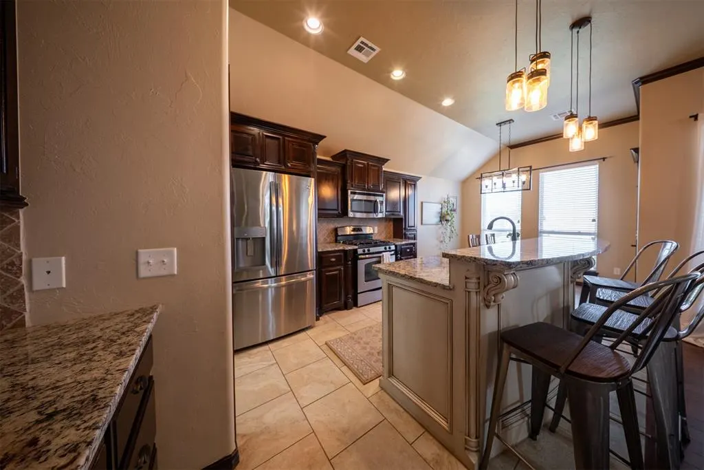 Photo 18 — 1920 Evans Court, Moore, OK 73160