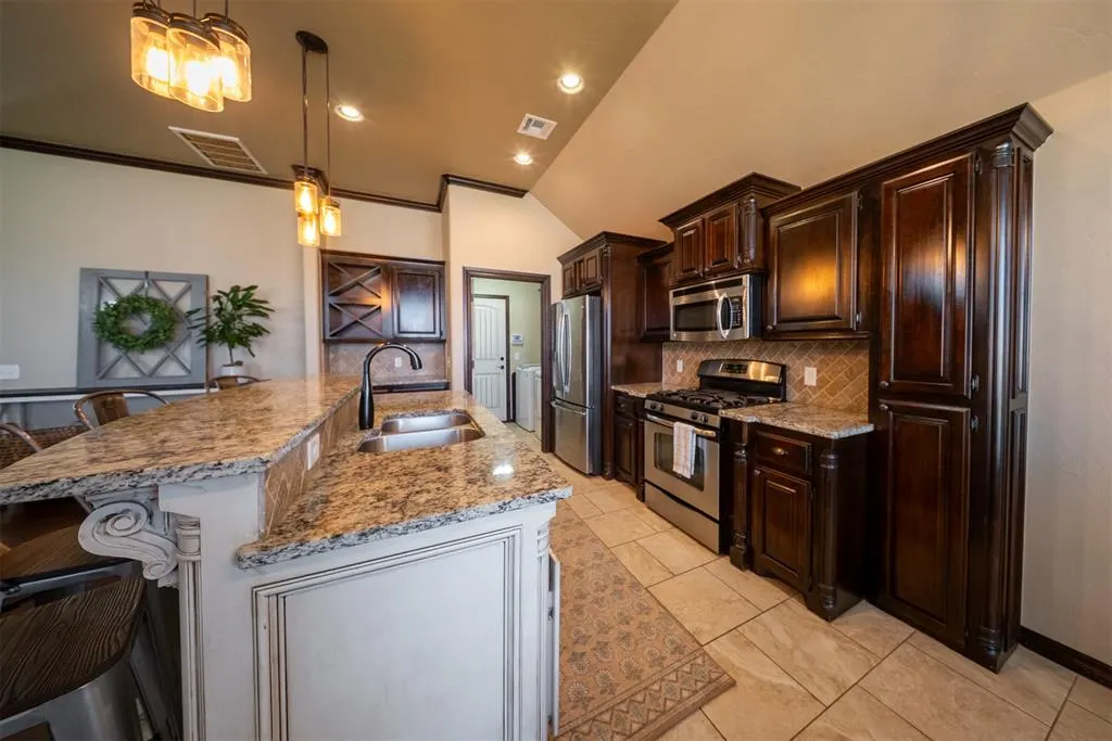Photo 20 — 1920 Evans Court, Moore, OK 73160