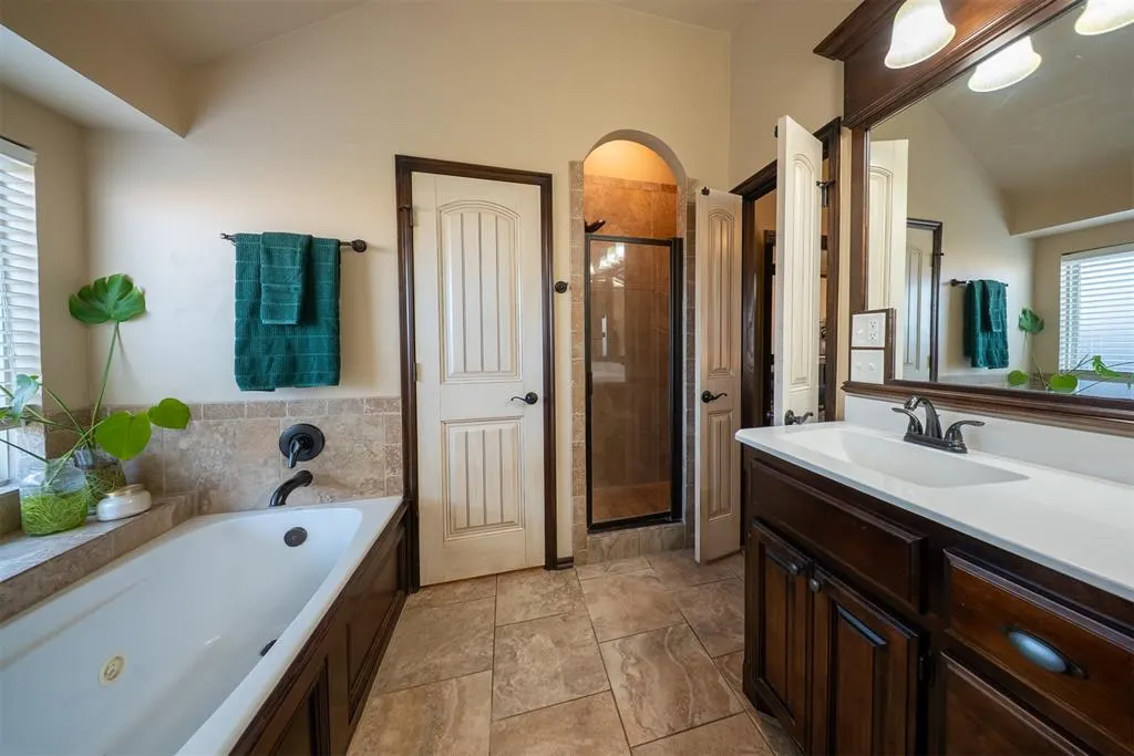 Photo 28 — 1920 Evans Court, Moore, OK 73160