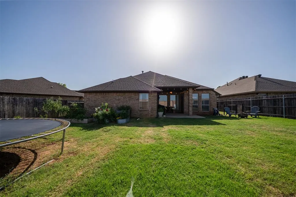 Photo 43 — 1920 Evans Court, Moore, OK 73160
