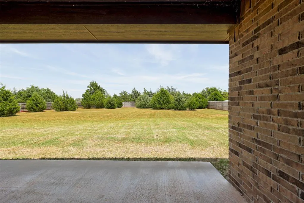 Photo 31 — 2300 Count Fleet Way, Guthrie, OK 73044