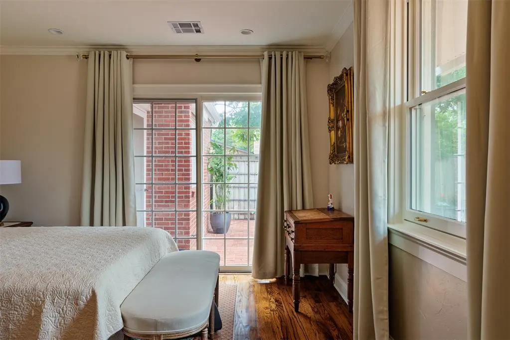 Photo 19 — 1606 Guilford Lane, Nichols Hills, OK 73120