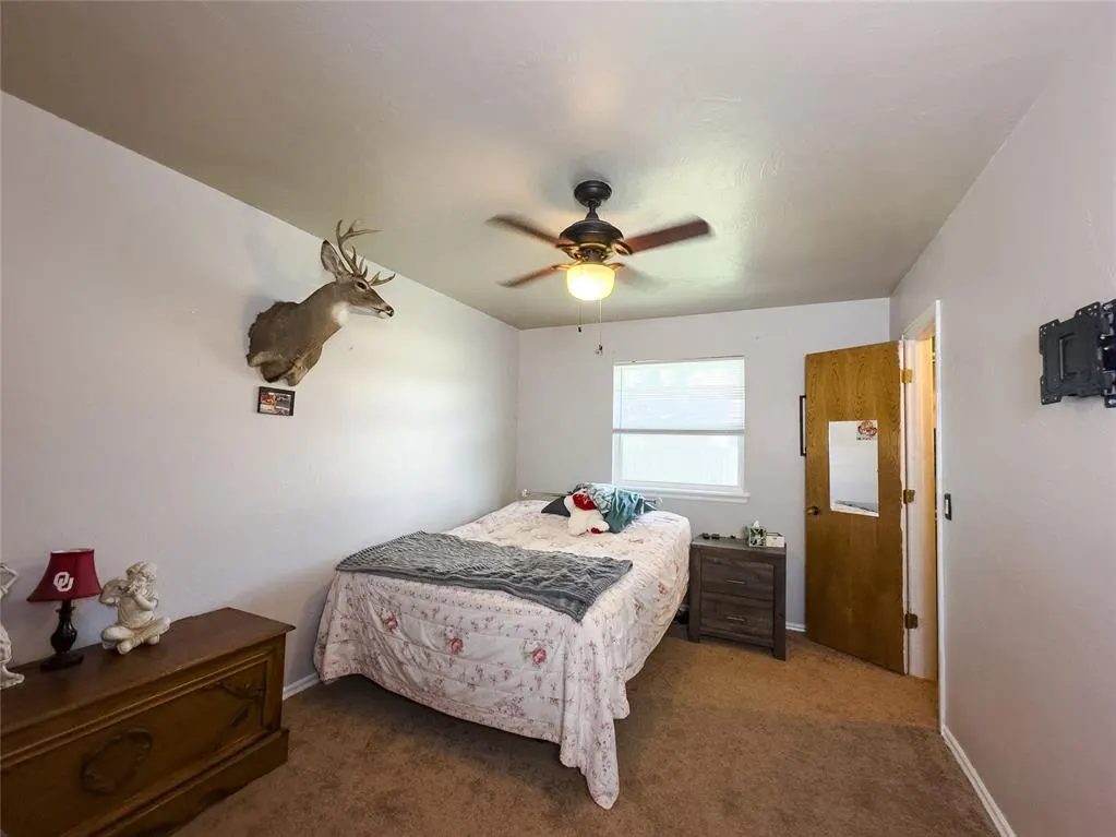 Photo 18 — 520 Greenfield Drive, Yukon, OK 73099