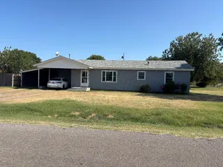 Sold home at 722 E 8th Street