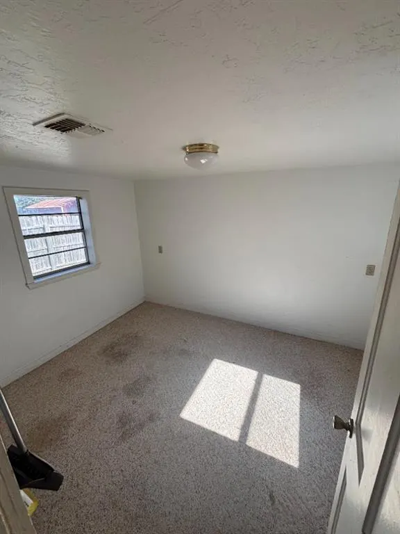 Photo 10 — 722 E 8th Street, Olustee, OK 73560