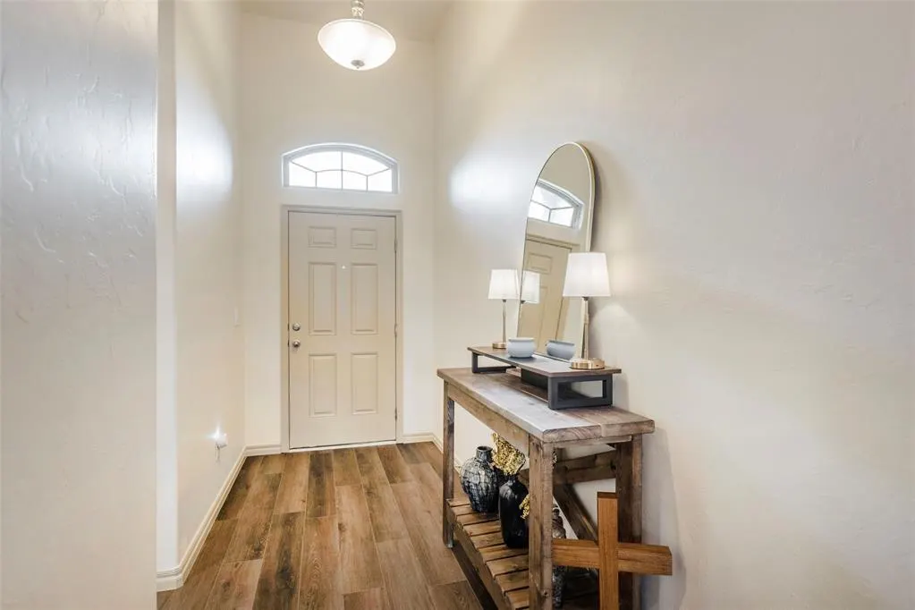 Photo 4 — 2517 Colby Court, Yukon, OK 73099