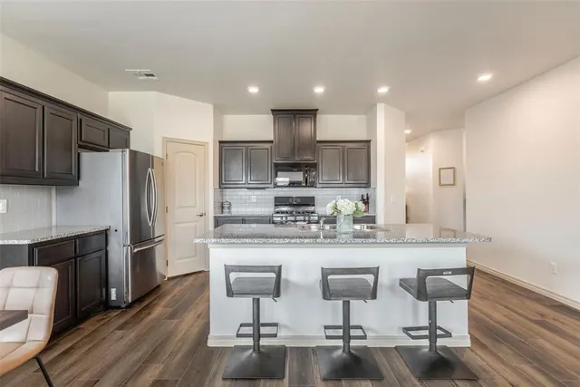Photo 6 — 2517 Colby Court, Yukon, OK 73099
