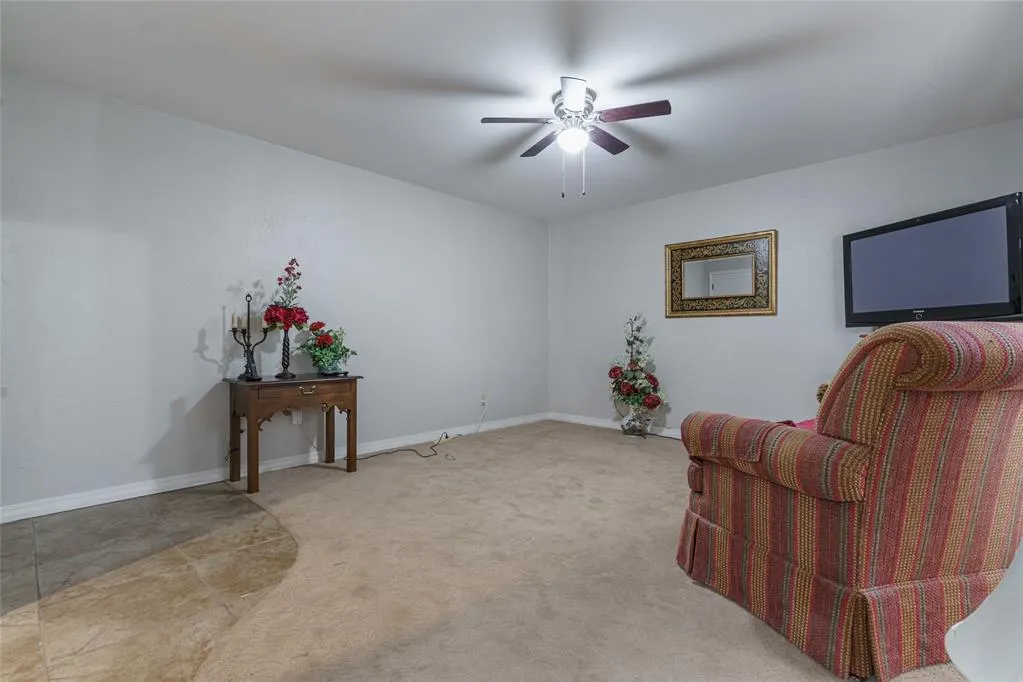 Photo 35 — 109 The Hills, Clinton, OK 73601