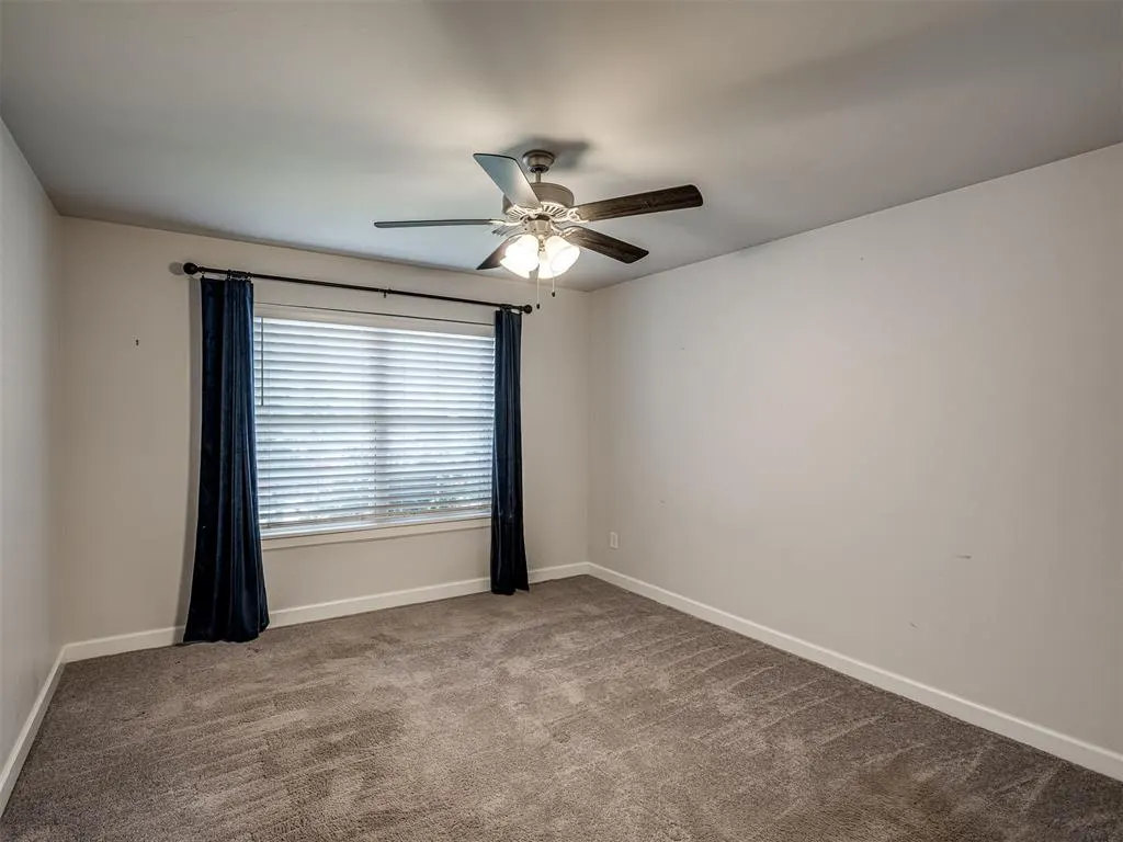 Photo 15 — 421 Kearny Lane, Yukon, OK 73099