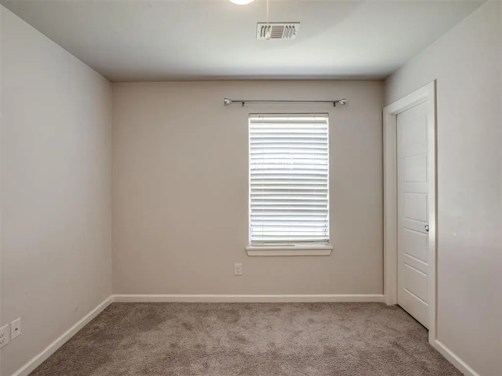 Photo 23 — 421 Kearny Lane, Yukon, OK 73099