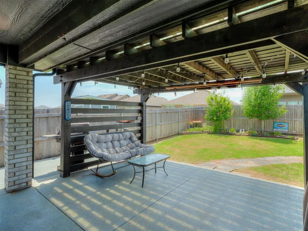 Photo 36 — 421 Kearny Lane, Yukon, OK 73099