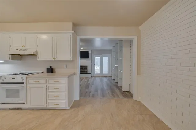 Photo 7 — 3057 W Wilshire Boulevard, Oklahoma City, OK 73116