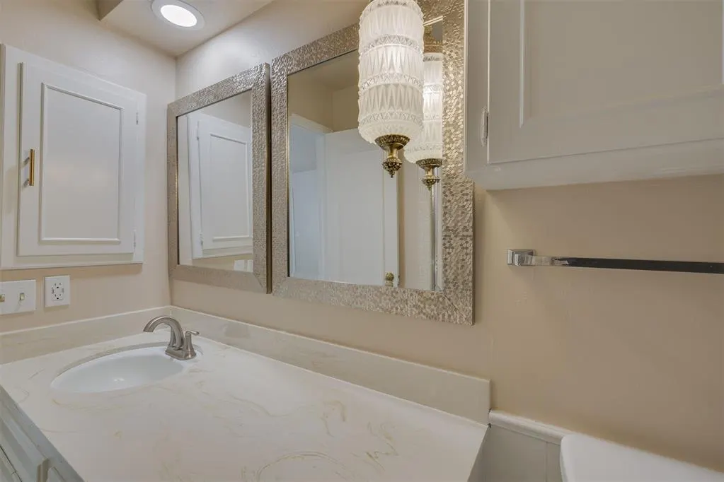 Photo 26 — 3057 W Wilshire Boulevard, Oklahoma City, OK 73116