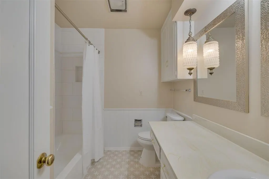 Photo 31 — 3057 W Wilshire Boulevard, Oklahoma City, OK 73116