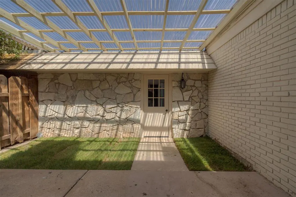 Photo 35 — 3057 W Wilshire Boulevard, Oklahoma City, OK 73116