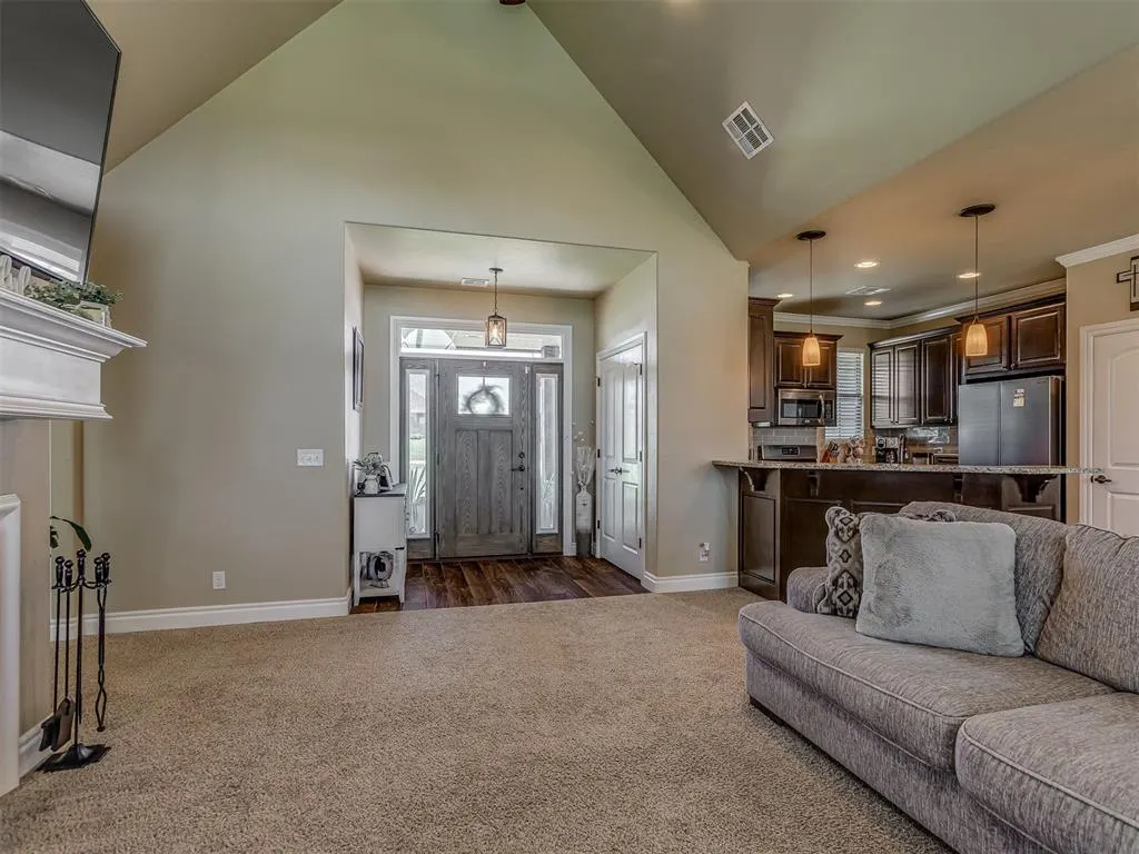 Photo 11 — 11656 Carefree Lane, Shawnee, OK 74804