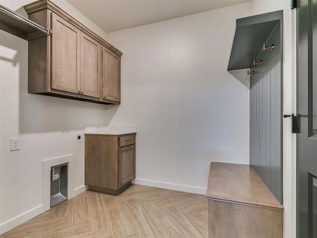 Photo 32 — 7701 Three Woods Lane, Yukon, OK 73099