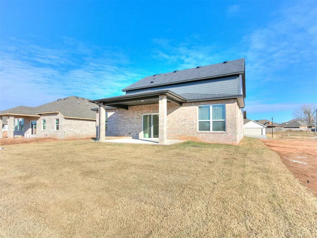 Photo 44 — 7701 Three Woods Lane, Yukon, OK 73099