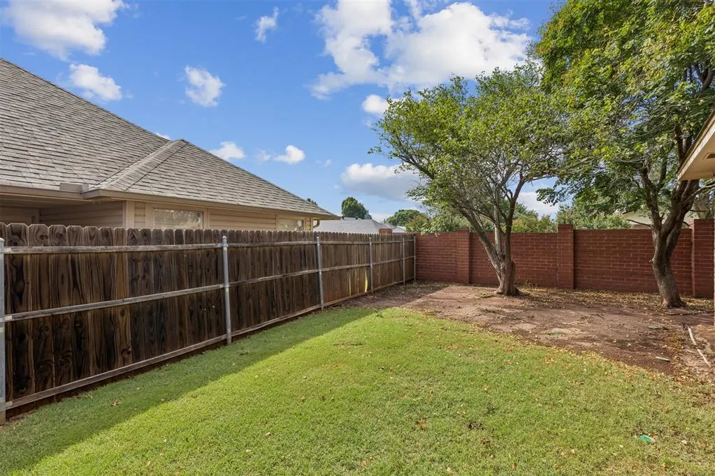 Photo 39 — 6912 NW 133rd Terrace, Oklahoma City, OK 73142