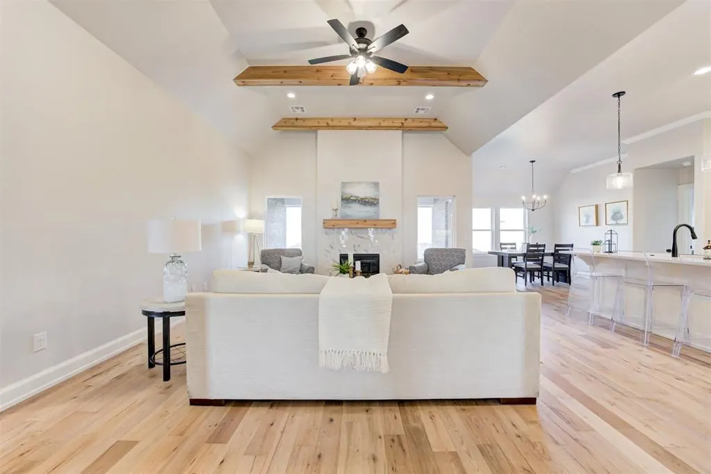 Photo 3 — 2109 Josslyn Place, Edmond, OK 73034