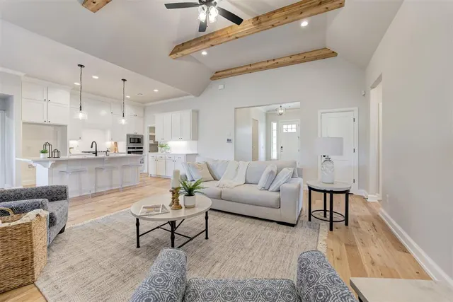 Photo 5 — 2109 Josslyn Place, Edmond, OK 73034