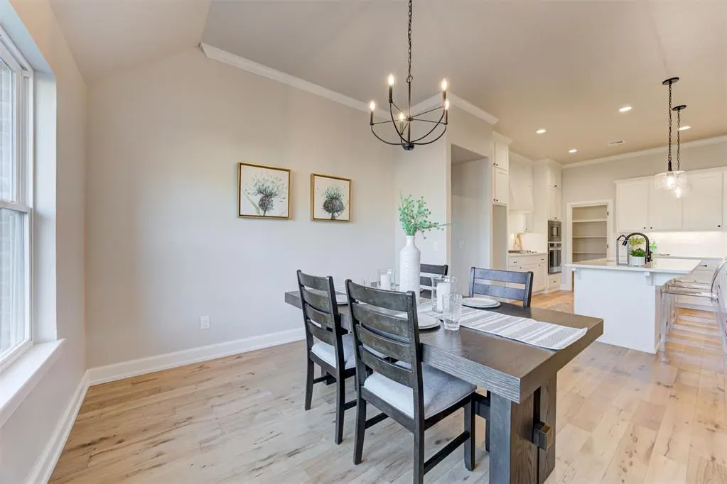 Photo 11 — 2109 Josslyn Place, Edmond, OK 73034