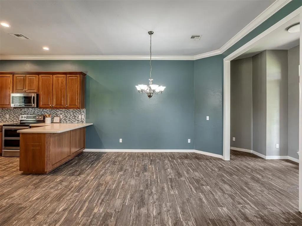 Photo 12 — 4445 Oak Hill, Guthrie, OK 73044