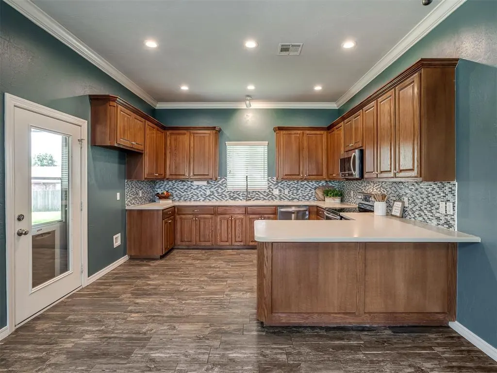 Photo 14 — 4445 Oak Hill, Guthrie, OK 73044
