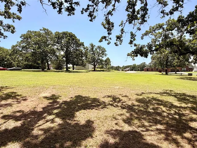 Photo 7 — 43328 Hickory Drive, Tecumseh, OK 74873