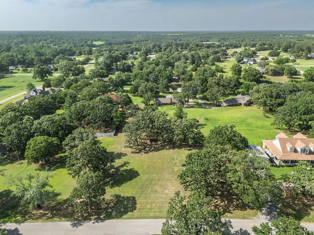 Photo 11 — 43328 Hickory Drive, Tecumseh, OK 74873