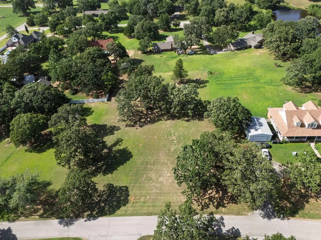 Photo 12 — 43328 Hickory Drive, Tecumseh, OK 74873