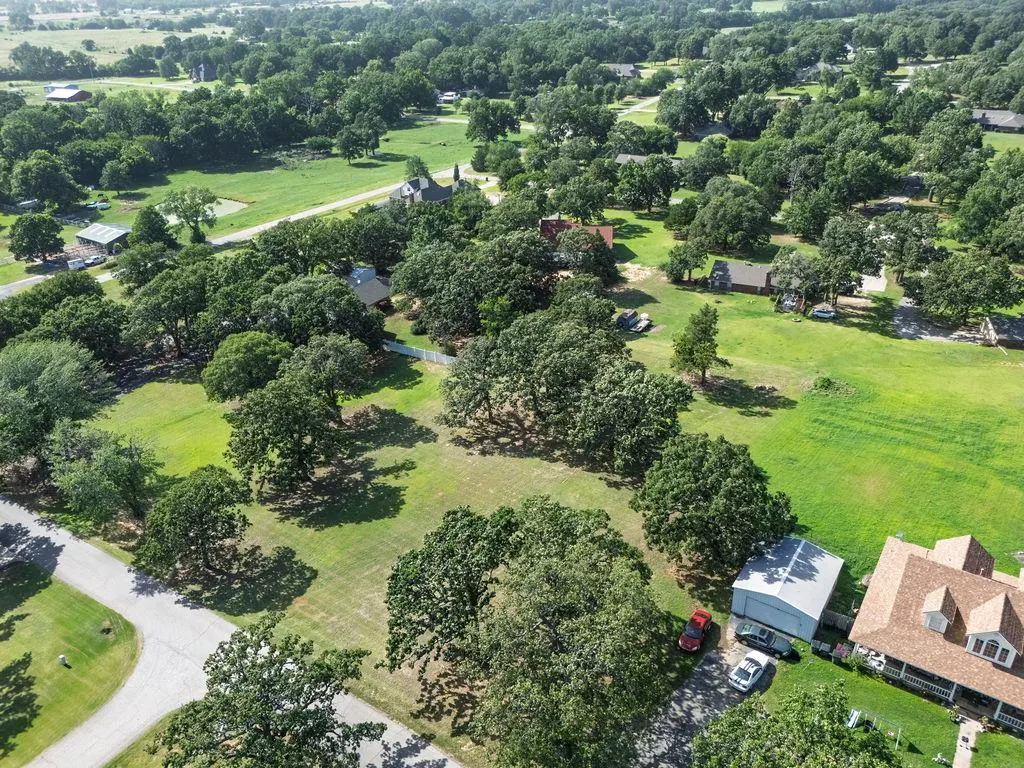 Photo 17 — 43328 Hickory Drive, Tecumseh, OK 74873