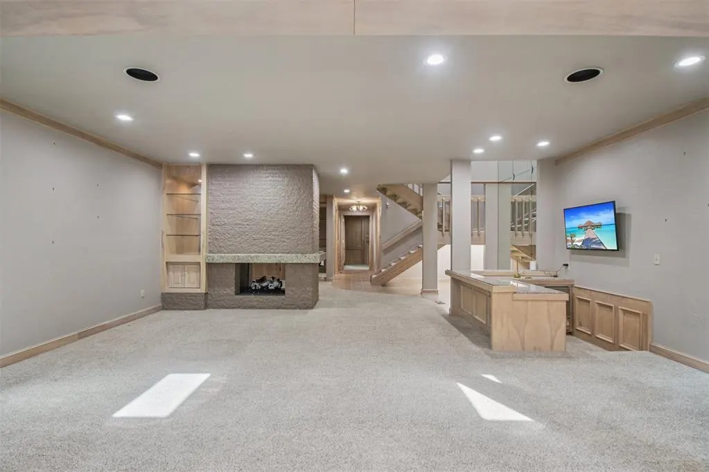 Photo 6 — 4106 Coletta Drive 4, Oklahoma City, OK 73120