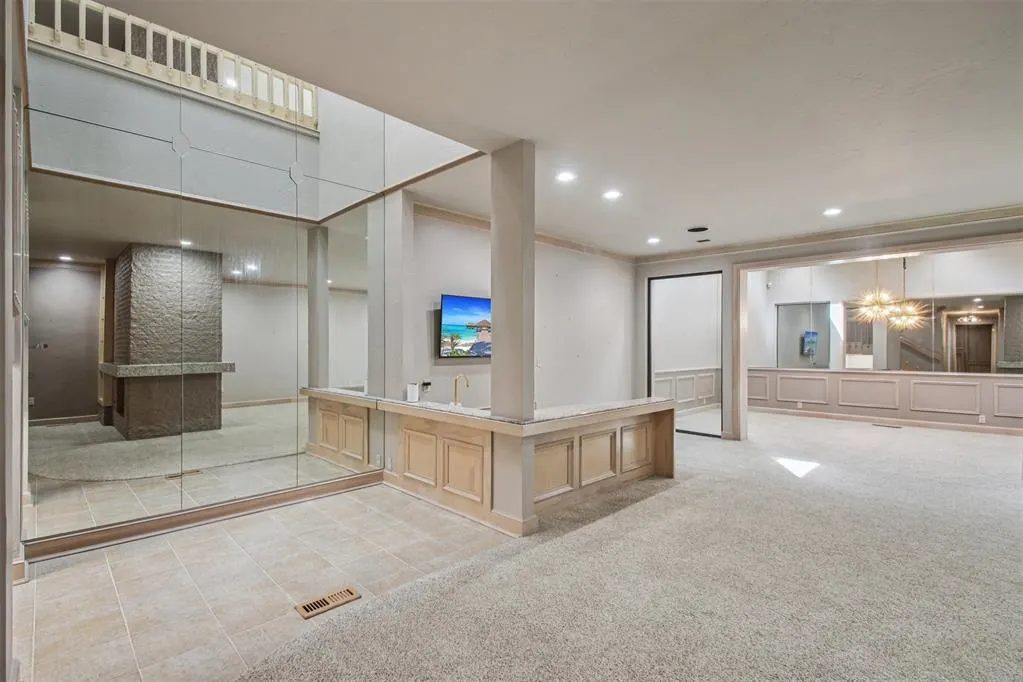Photo 8 — 4106 Coletta Drive 4, Oklahoma City, OK 73120