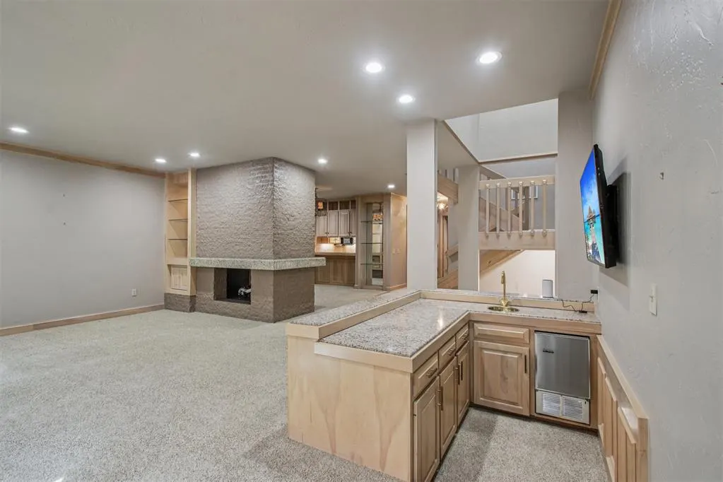 Photo 11 — 4106 Coletta Drive 4, Oklahoma City, OK 73120