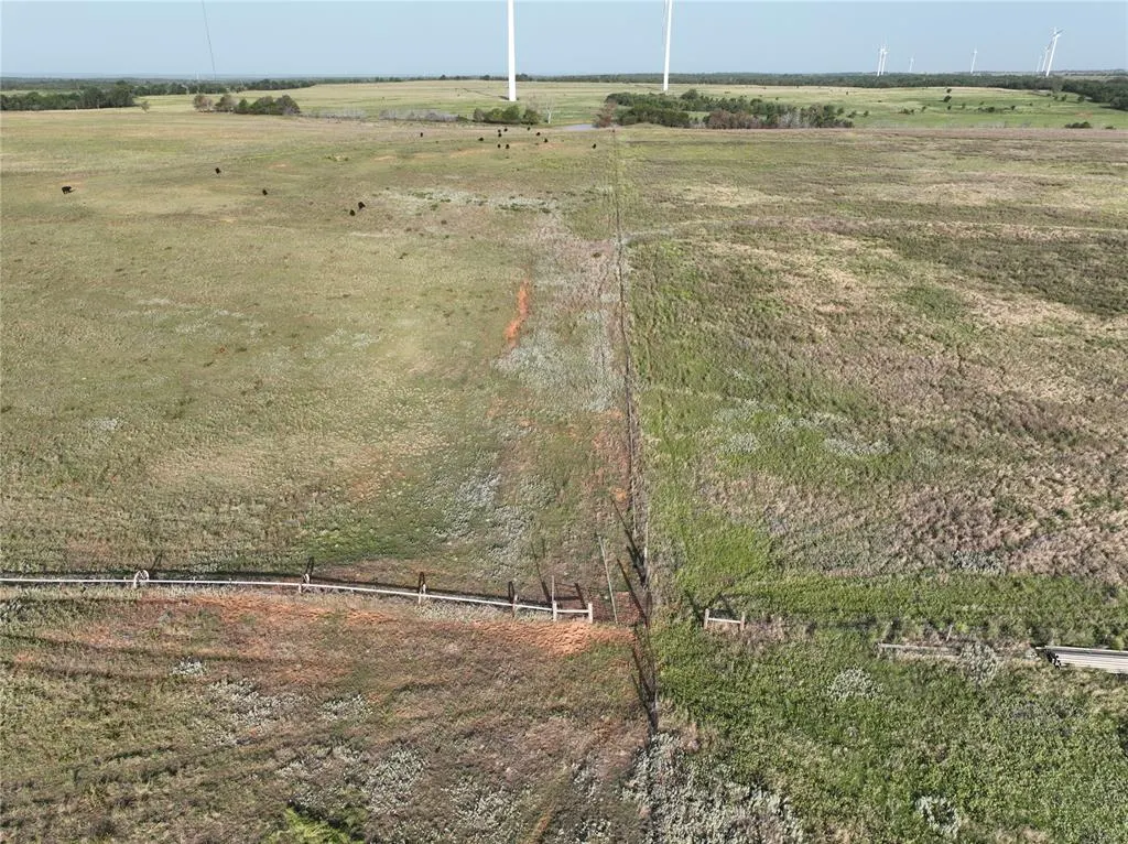 Photo 2 — 21450 County Road 1140, Minco, OK 73059