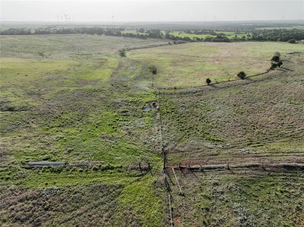 Photo 3 — 21450 County Road 1140, Minco, OK 73059