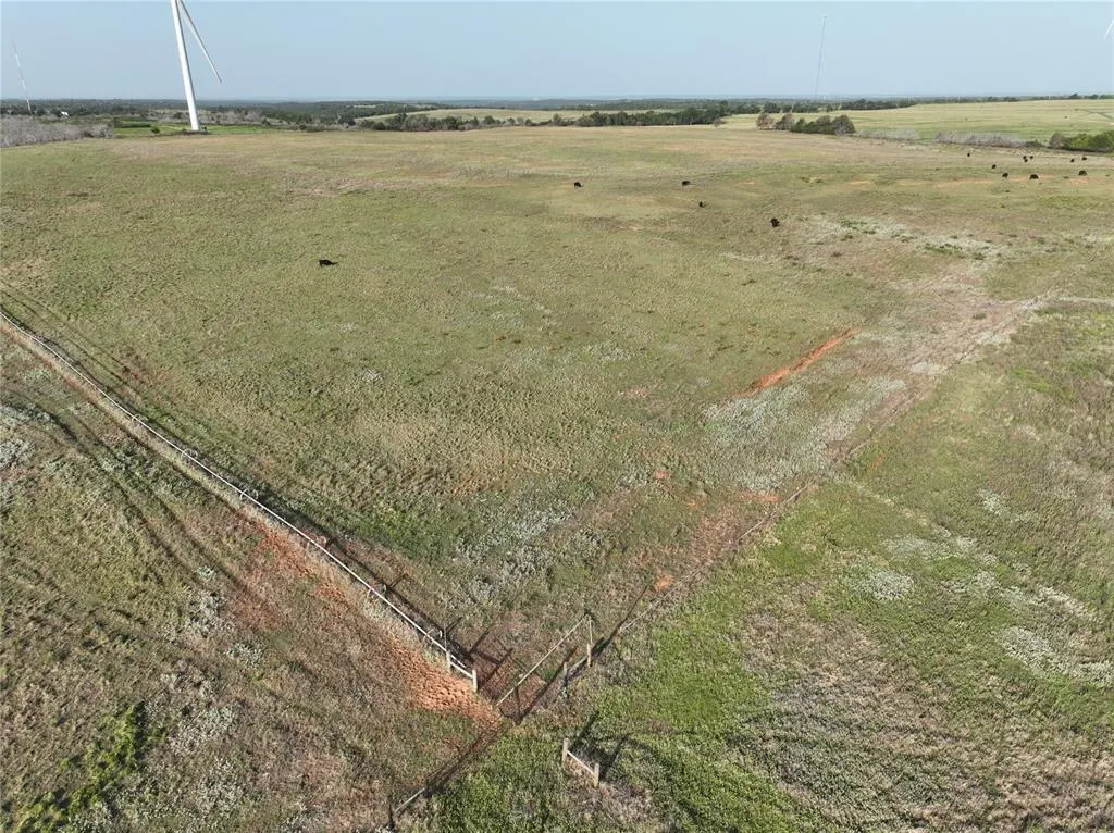 Photo 5 — 21450 County Road 1140, Minco, OK 73059