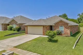 Sold home at 121 Tecumseh Meadows Drive