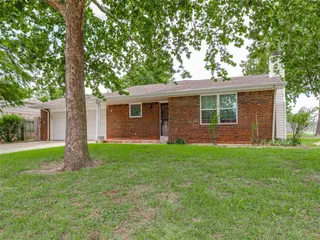 Sold home at 2800 S Meyers Drive