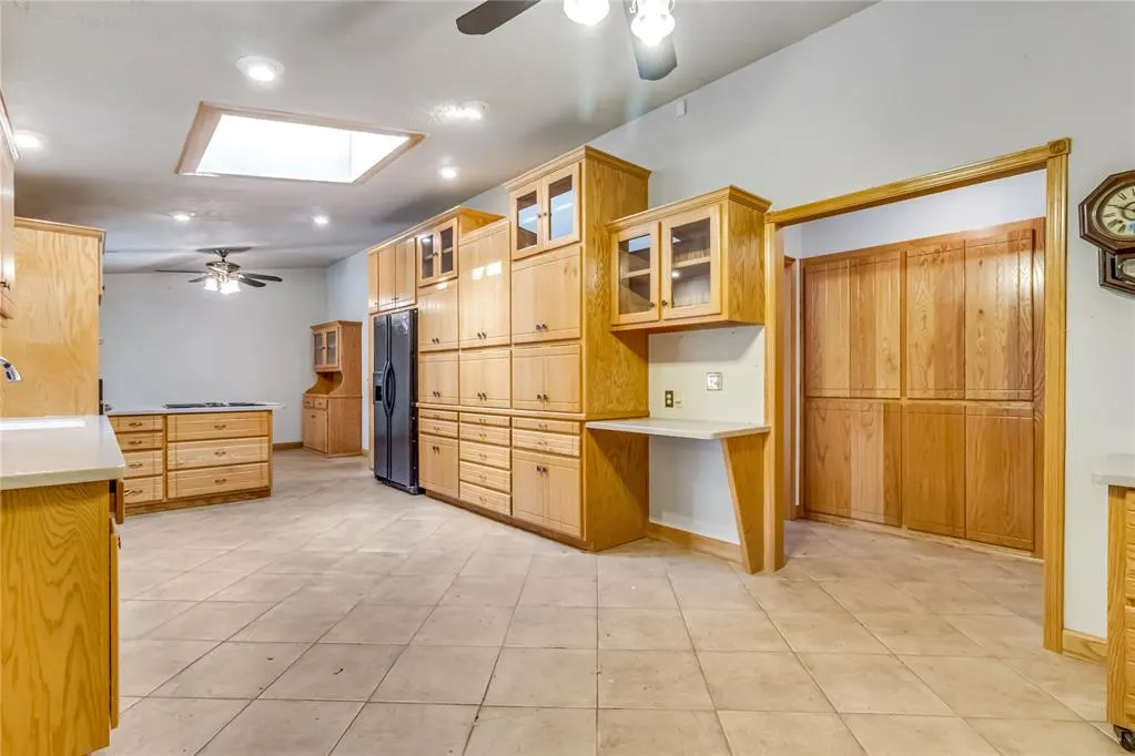Photo 15 — 1500 Summerton Place, Yukon, OK 73099