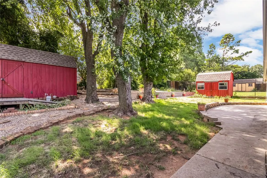 Photo 38 — 1500 Summerton Place, Yukon, OK 73099