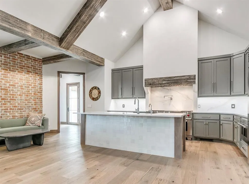 Photo 4 — 2508 Kingdom Lane, Yukon, OK 73099