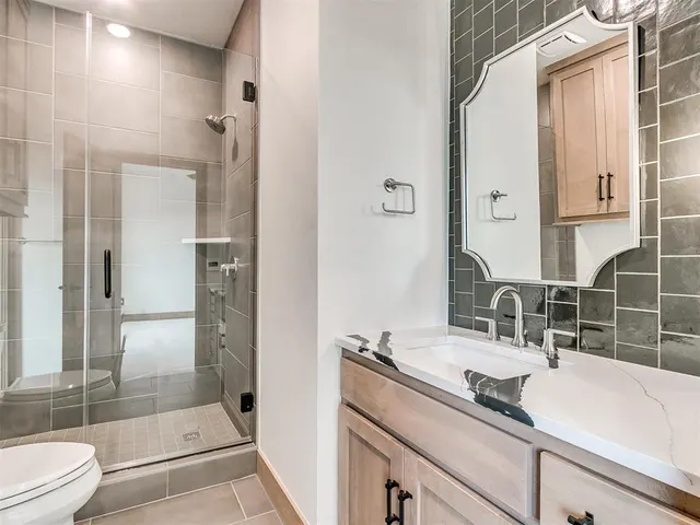 Photo 8 — 2508 Kingdom Lane, Yukon, OK 73099