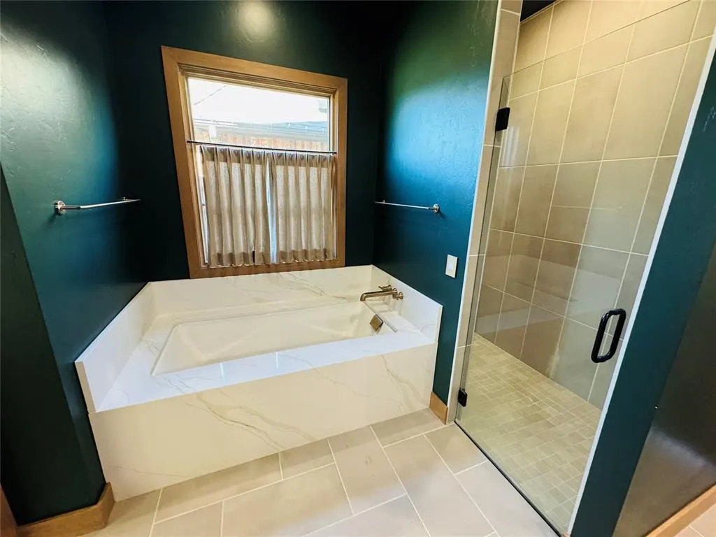 Photo 12 — 2508 Kingdom Lane, Yukon, OK 73099