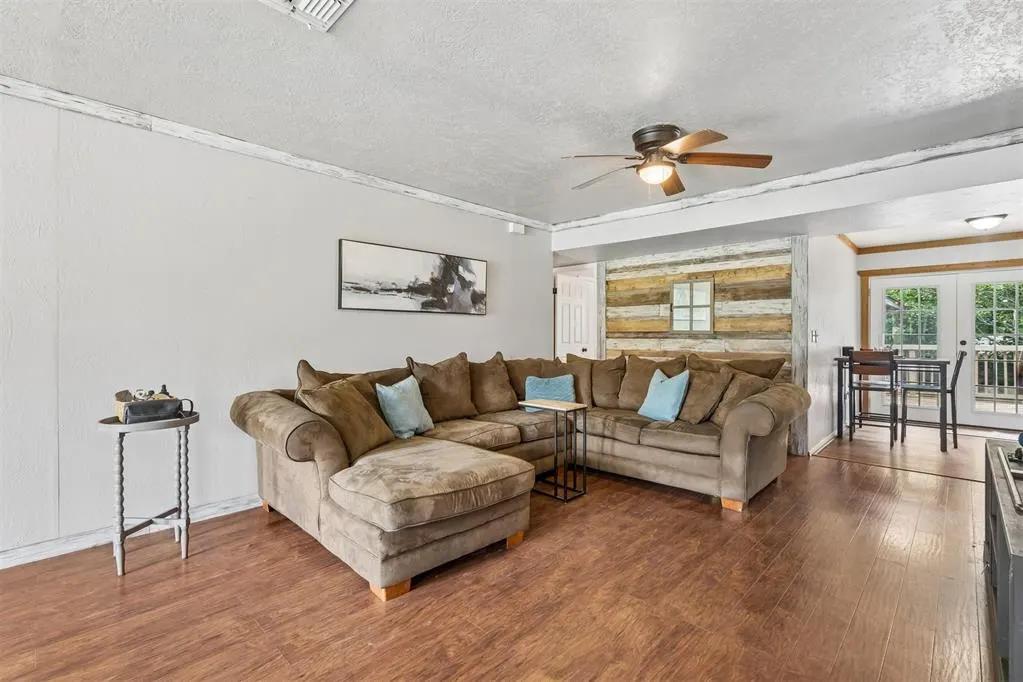 Photo 10 — 912 Mockingbird Lane, Purcell, OK 73080