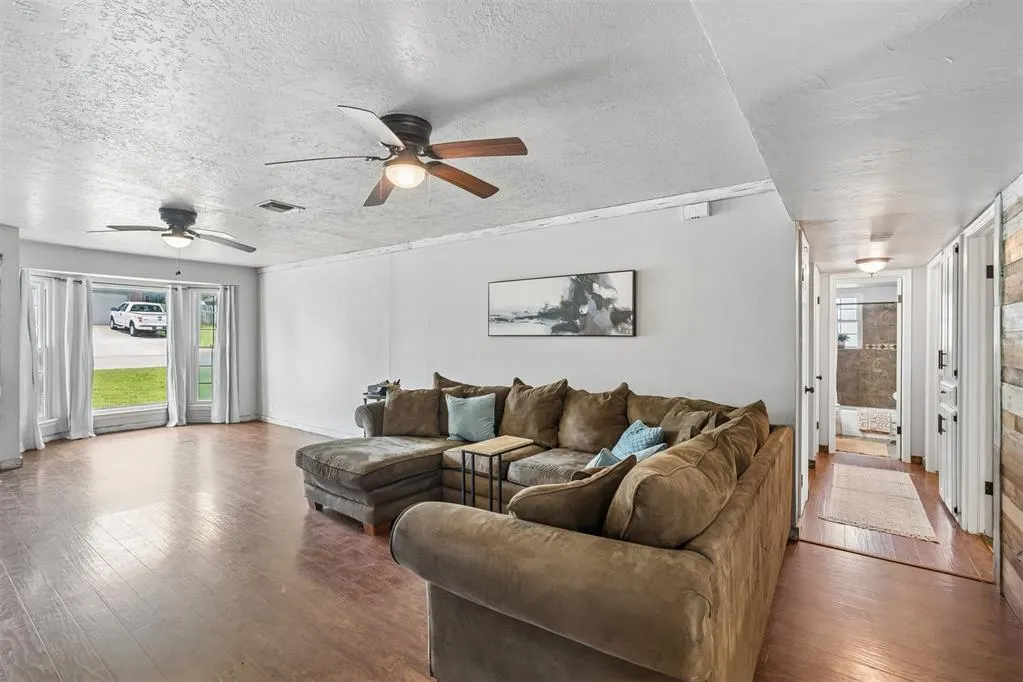 Photo 12 — 912 Mockingbird Lane, Purcell, OK 73080
