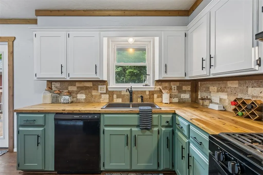 Photo 15 — 912 Mockingbird Lane, Purcell, OK 73080